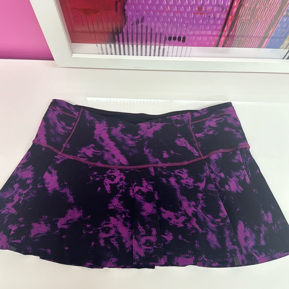 Lululemon skort purple and black short